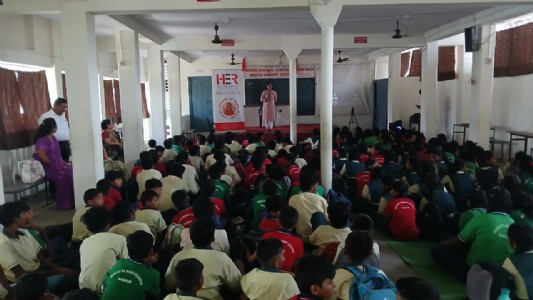 Hygiene, Education to Rural (HER) Foundation व  cyber ambassador Nashik  यांच्या संयुक्त विद्यमाने मानवता हायस्कूल कुंजीलालपेठ, नागपूर येथे सायबर ॲम्बेसिडर अवेअरनेस कार्यक्रम ऑनलाईन पद्धतीने आयोजित करण्यात आला.